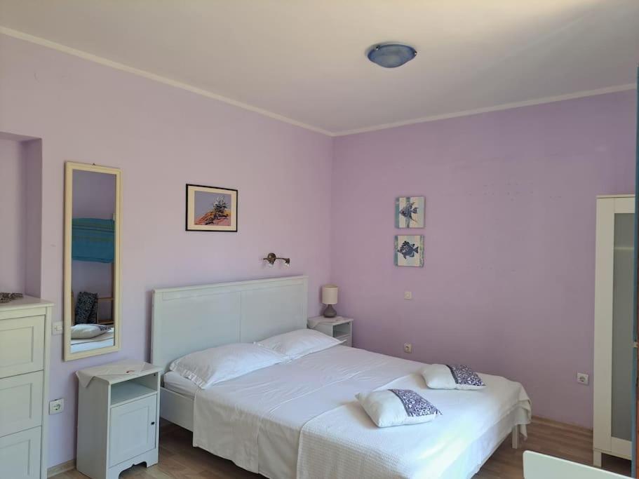 Studio With Garden Near The Sea Koper Exterior photo